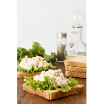 Salade de surimi au crabe (15%)